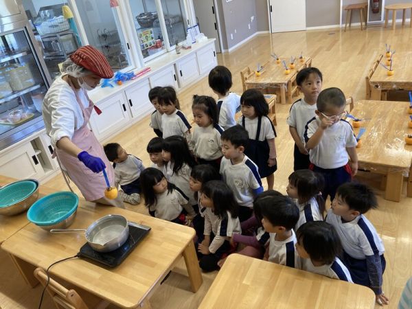 池さんにもらった柿で干し柿作るよ！！